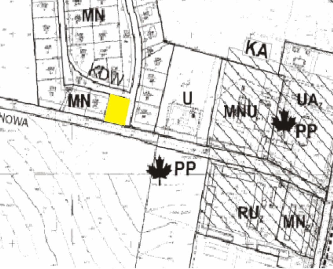 Parcel map with a yellow-highlighted lot along a road, surrounded by parcels labeled MN, U, MNU, UA, PP, RU.