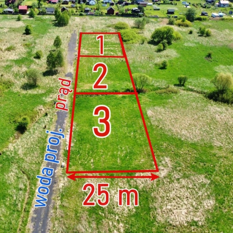 Aerial view of a red-outlined land plot divided into three parcels (1–3) with 25 m frontage along a road.