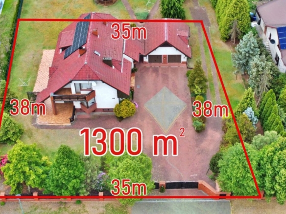 Aerial view of a residential plot outlined in red, 1300 m², with boundary lengths of 35 m and 38 m on each side.